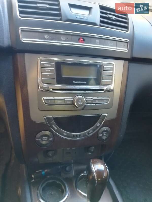 Внедорожник / Кроссовер SsangYong Rexton 2012 в Киеве