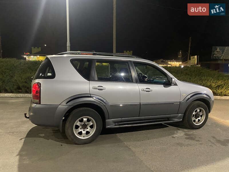 Внедорожник / Кроссовер SsangYong Rexton 2005 в Киеве фото 8 Внедорожник / Кроссовер SsangYong Rexton 2005 в Киеве