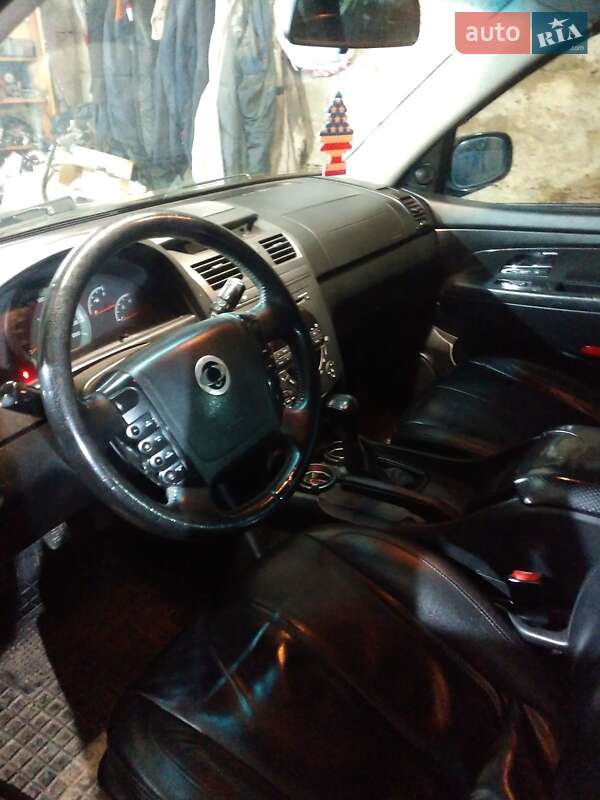 Внедорожник / Кроссовер SsangYong Rexton 2009 в Краснограде фото 6 Внедорожник / Кроссовер SsangYong Rexton 2009 в Краснограде