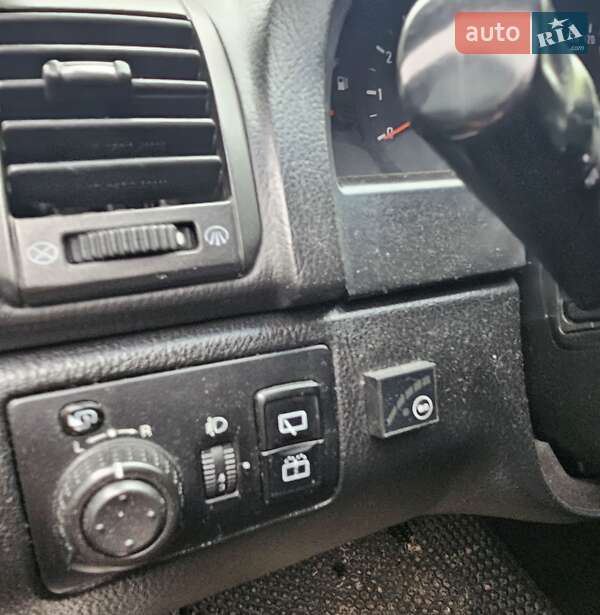 Внедорожник / Кроссовер SsangYong Rexton 2004 в Одессе фото 6 Внедорожник / Кроссовер SsangYong Rexton 2004 в Одессе