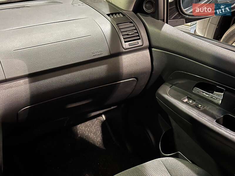 Внедорожник / Кроссовер SsangYong Rexton 2010 в Одессе фото 17 Внедорожник / Кроссовер SsangYong Rexton 2010 в Одессе