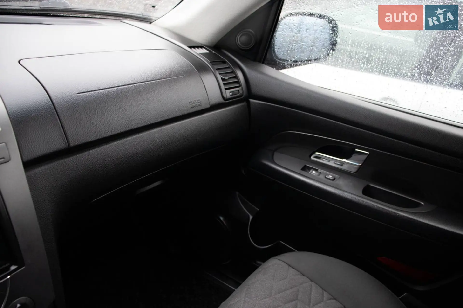 2011 SsangYong Rexton - мініатюра 10