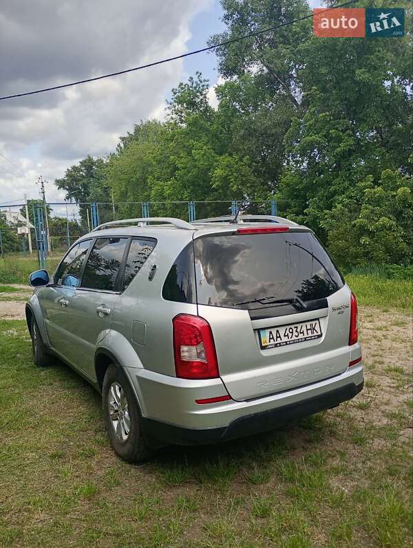 Внедорожник / Кроссовер SsangYong Rexton 2012 в Киеве фото 5 Внедорожник / Кроссовер SsangYong Rexton 2012 в Киеве
