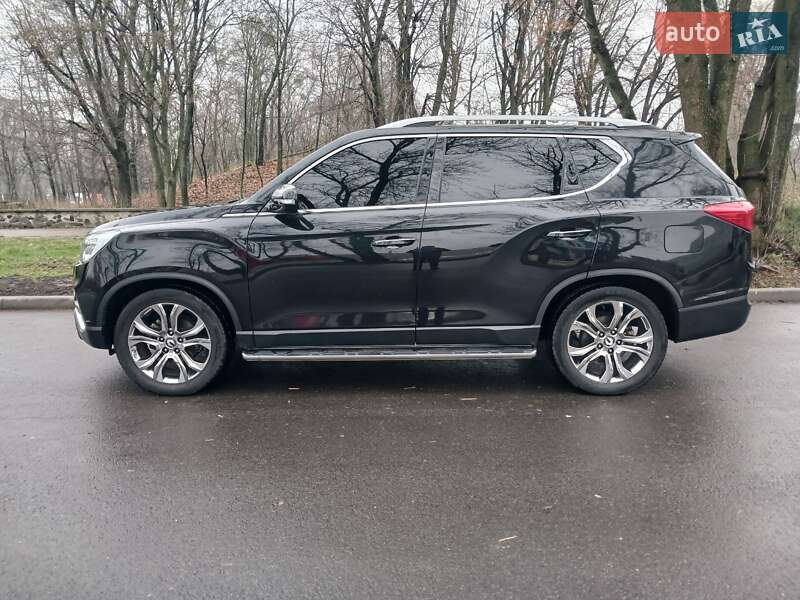 Внедорожник / Кроссовер SsangYong Rexton 2019 в Черкассах