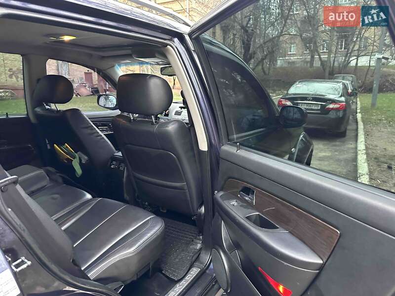 Внедорожник / Кроссовер SsangYong Rexton 2008 в Киеве