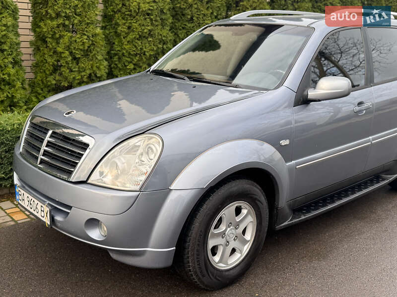 Внедорожник / Кроссовер SsangYong Rexton 2011 в Одессе