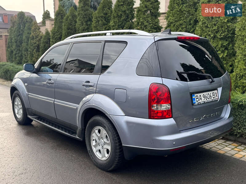 Внедорожник / Кроссовер SsangYong Rexton 2011 в Одессе