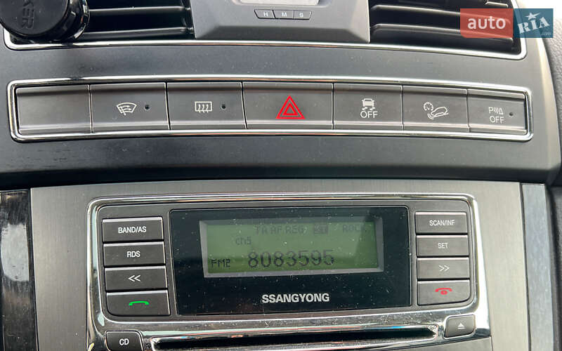 Внедорожник / Кроссовер SsangYong Rexton 2015 в Львове