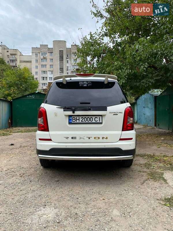 Позашляховик / Кросовер SsangYong Rexton 2013 в Одесі