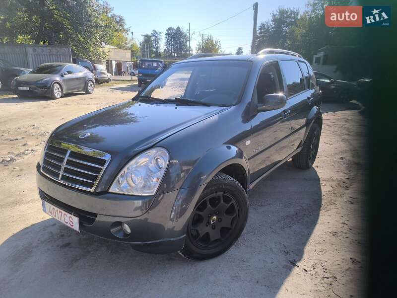 Внедорожник / Кроссовер SsangYong Rexton 2006 в Киеве