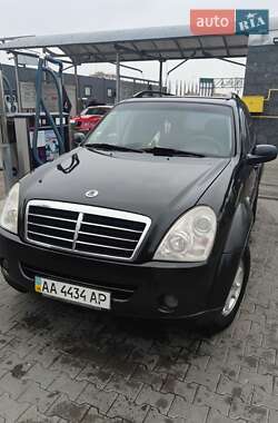 Внедорожник / Кроссовер SsangYong Rexton 2007 в Киеве