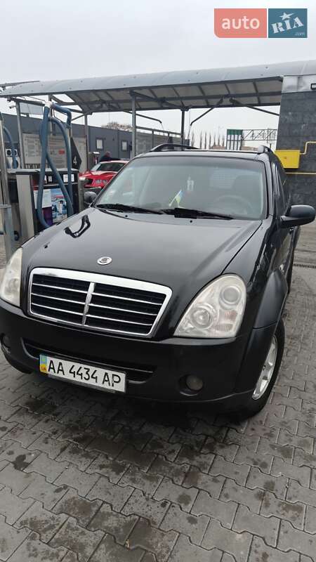 Позашляховик / Кросовер SsangYong Rexton 2007 в Києві