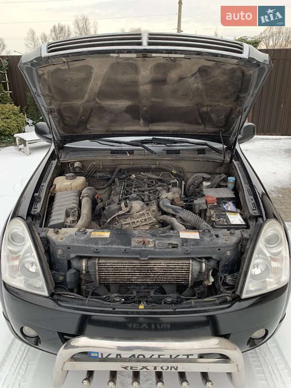 Позашляховик / Кросовер SsangYong Rexton 2008 в Києві