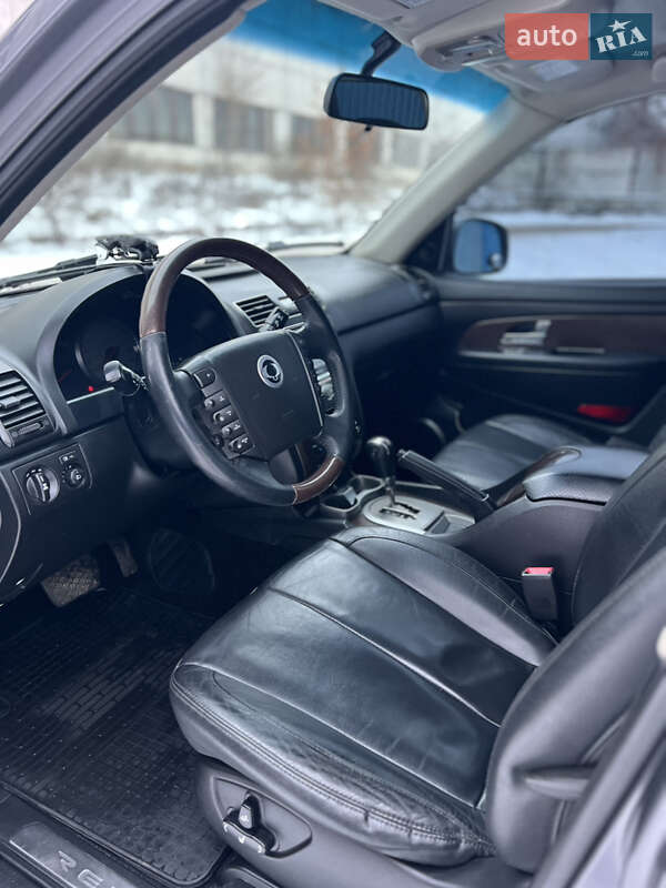 Внедорожник / Кроссовер SsangYong Rexton 2014 в Киеве