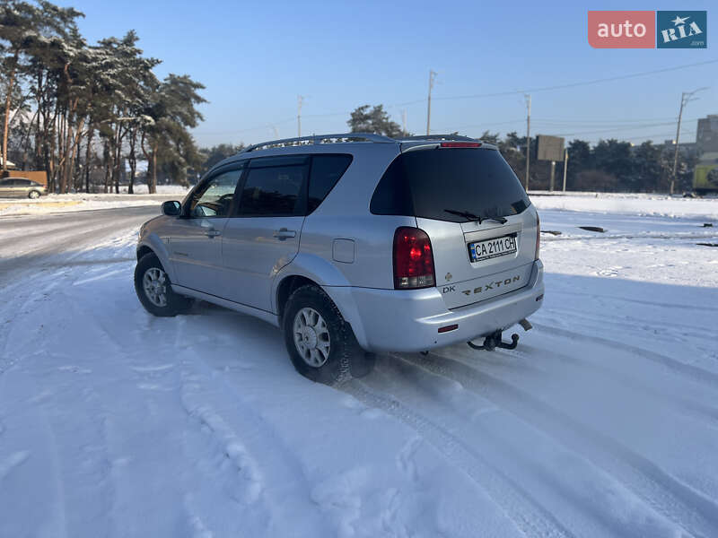 Позашляховик / Кросовер SsangYong Rexton 2005 в Києві