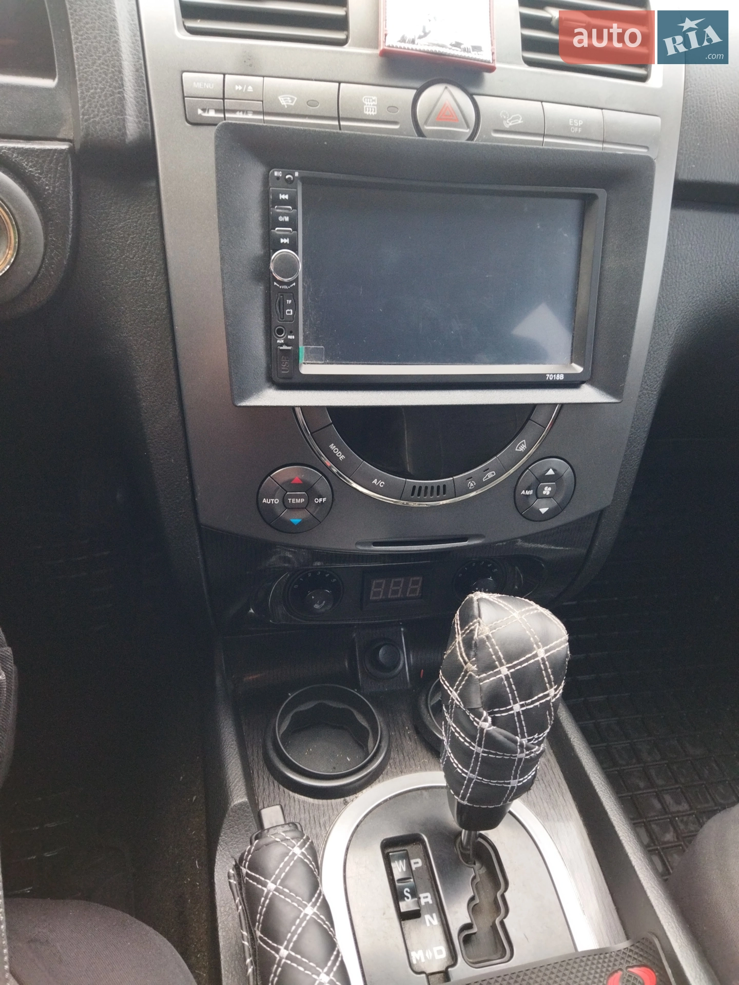 2010 SsangYong Rexton - мініатюра 10
