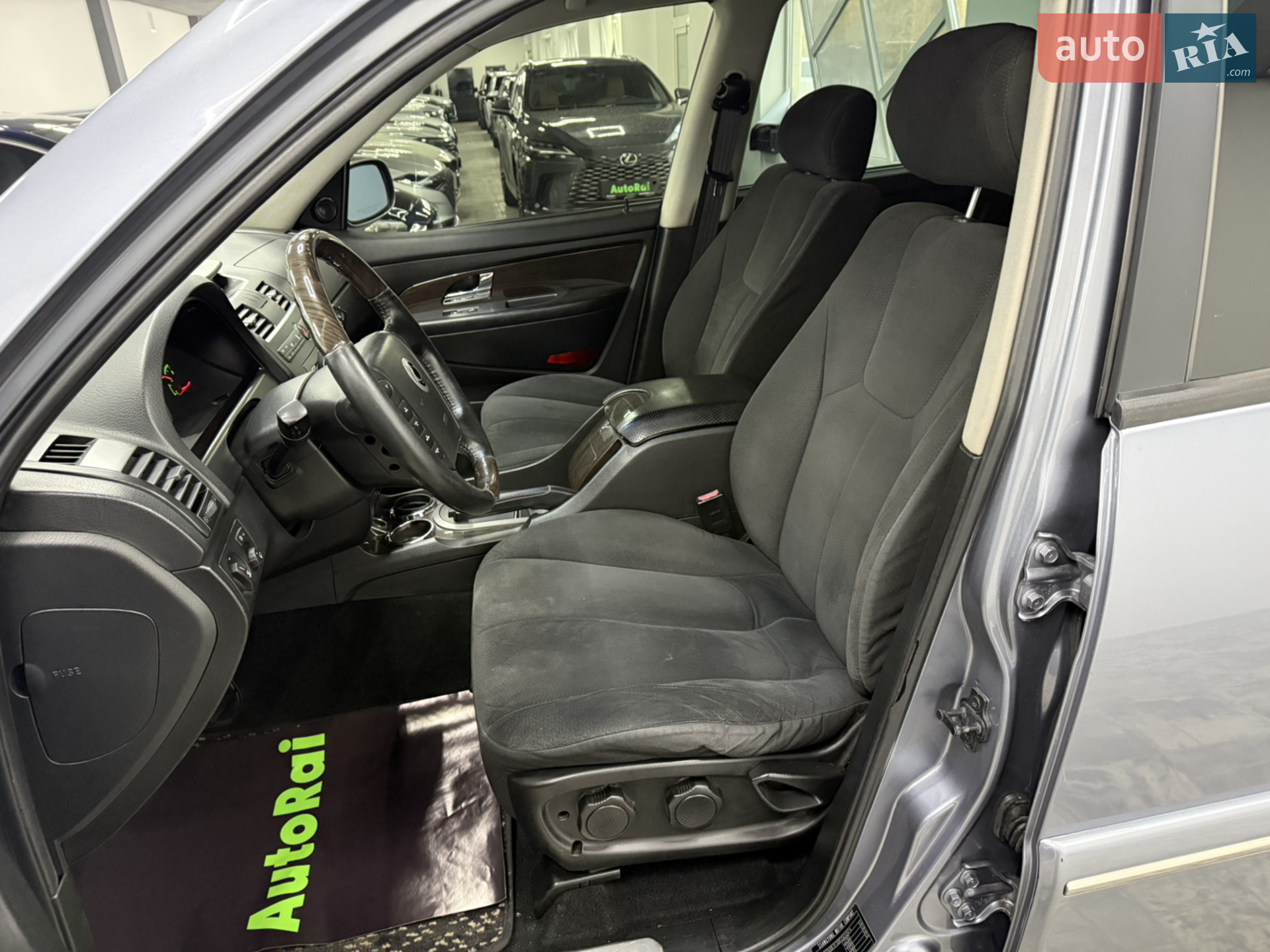 2011 SsangYong Rexton - мініатюра 17
