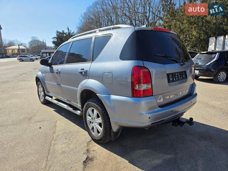 Внедорожник / Кроссовер SsangYong Rexton 2011 в Одессе