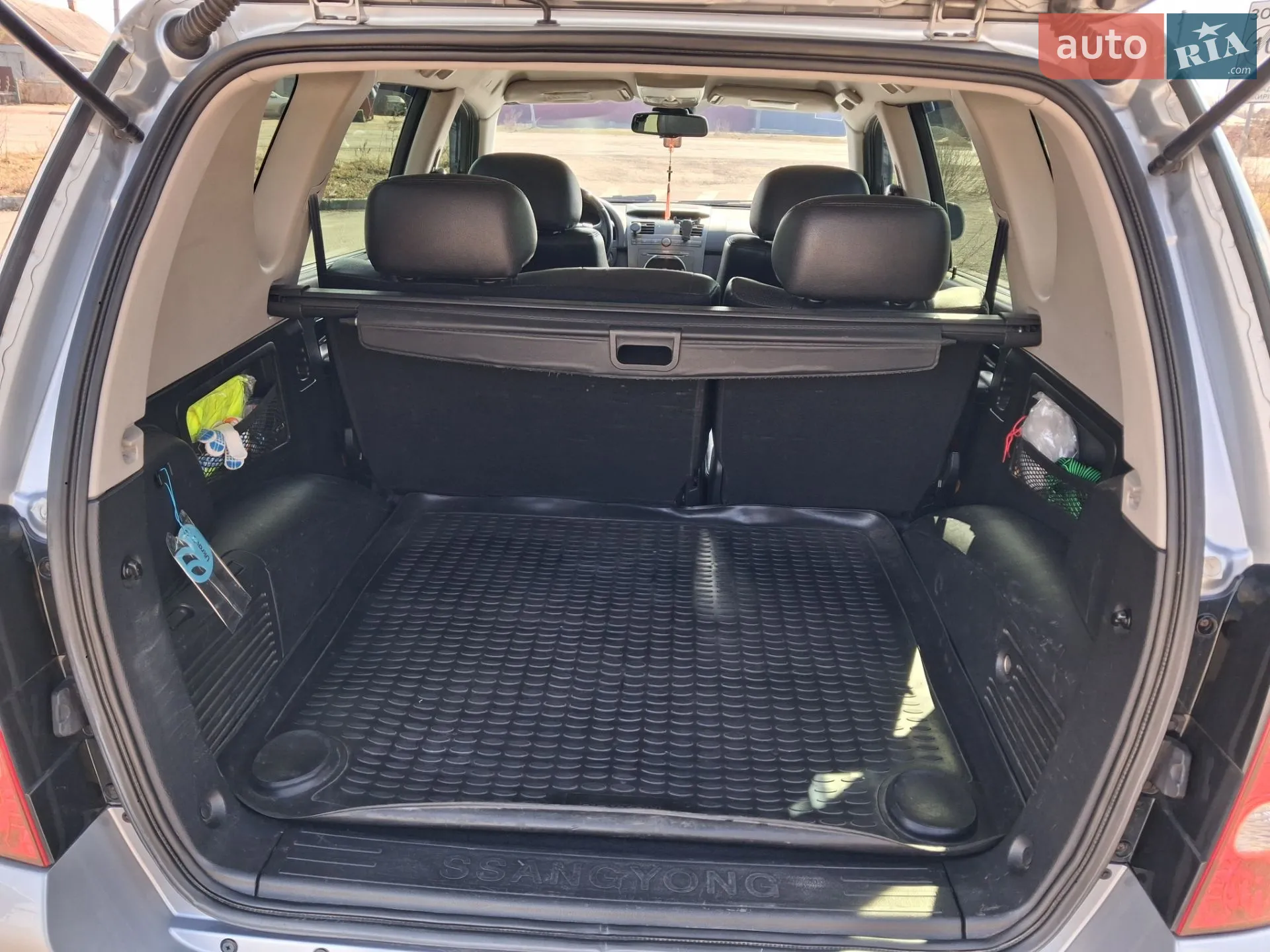2010 SsangYong Rexton - мініатюра 13