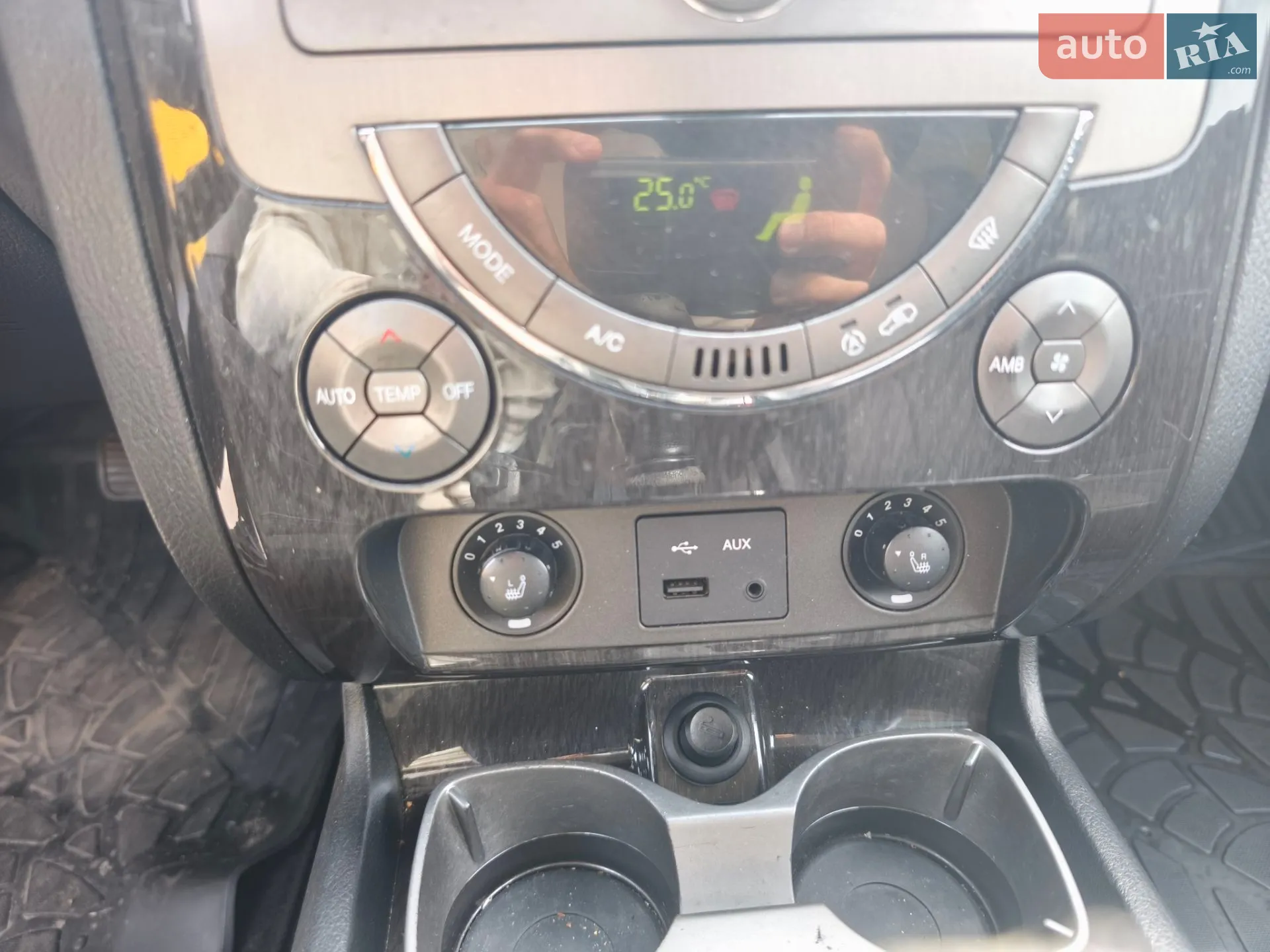 2013 SsangYong Rexton - мініатюра 10