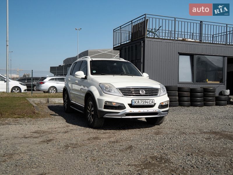 Внедорожник / Кроссовер SsangYong Rexton 2013 в Львове