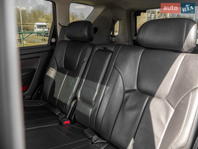 Внедорожник / Кроссовер SsangYong Rexton 2013 в Львове