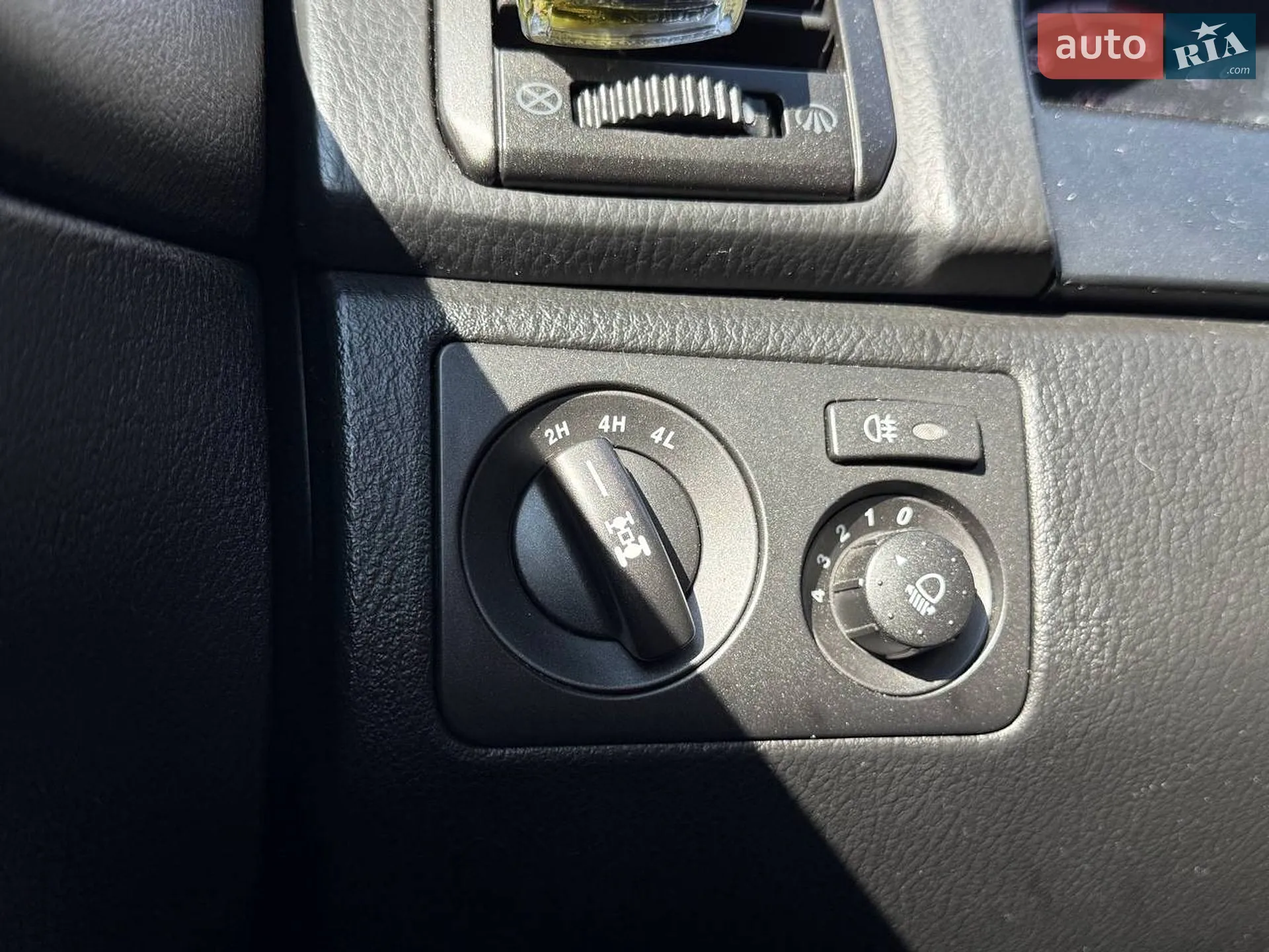 2014 SsangYong Rexton - мініатюра 17