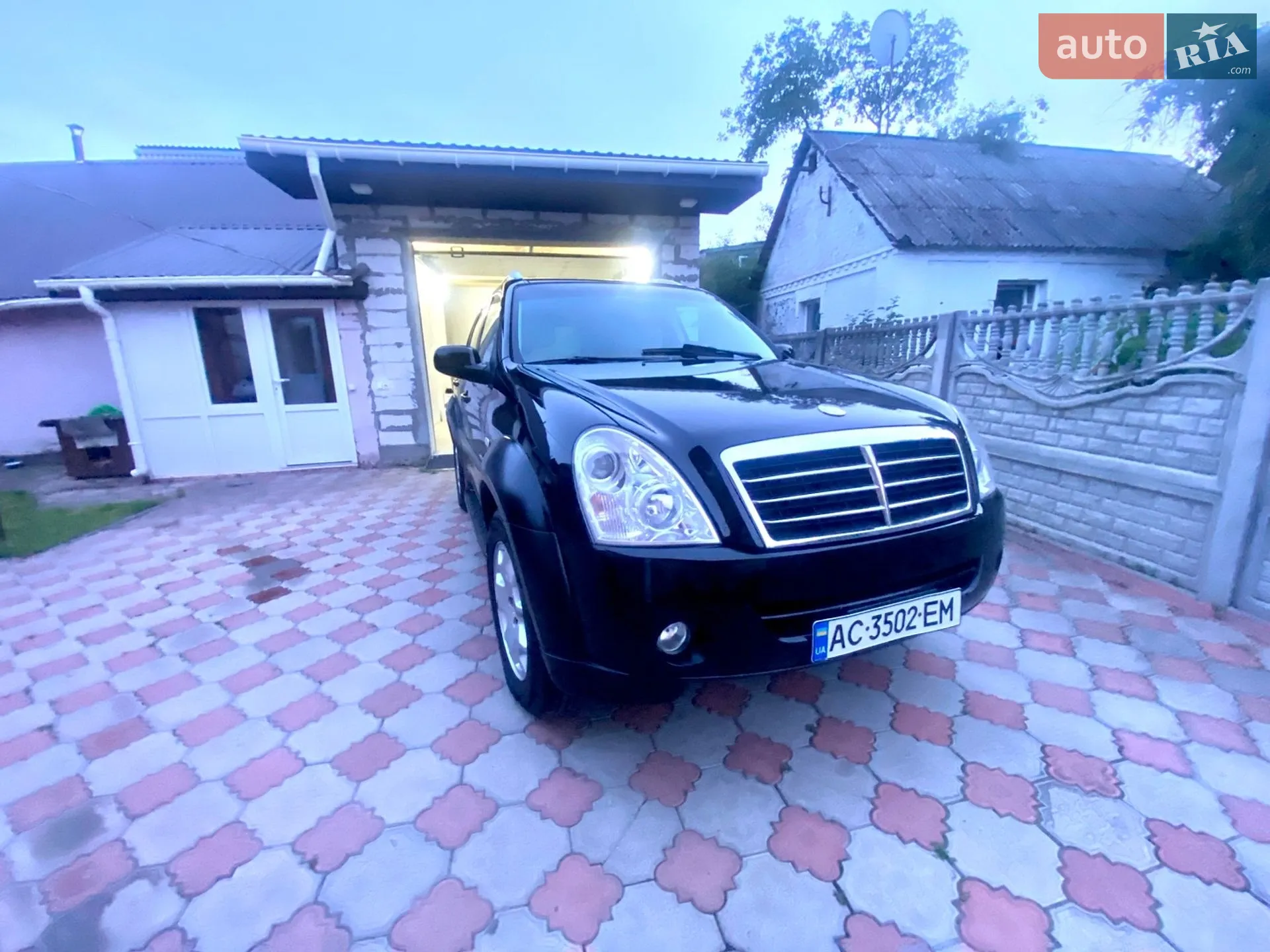 2010 SsangYong Rexton - мініатюра 10
