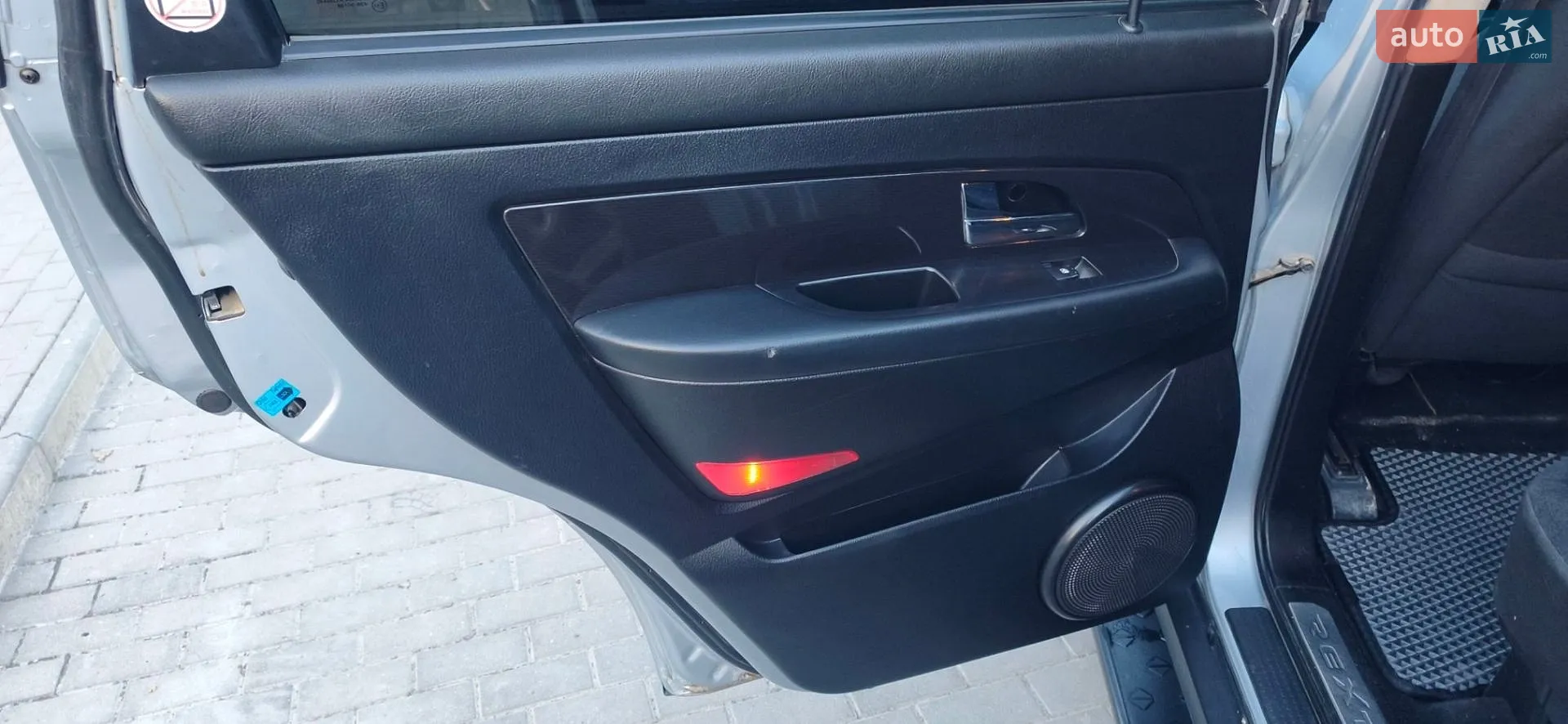 2010 SsangYong Rexton - мініатюра 21