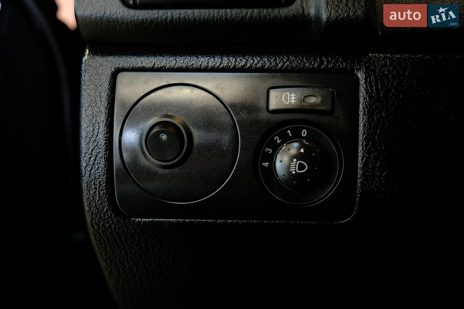 2011 SsangYong Rexton - мініатюра 22