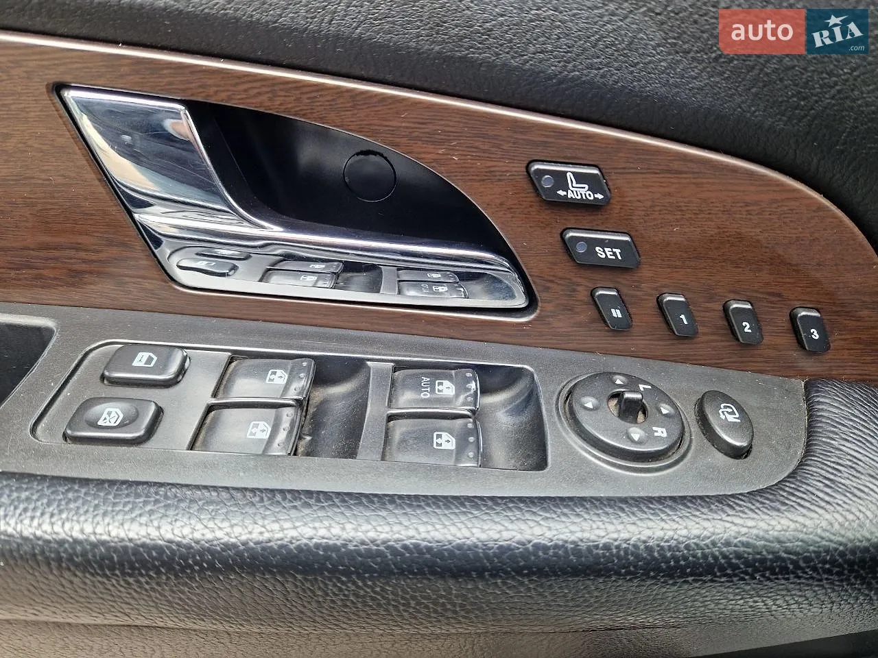 2012 SsangYong Rexton - мініатюра 17