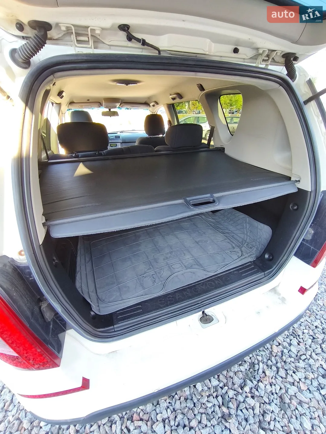 2013 SsangYong Rexton - мініатюра 12