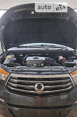 Минивэн SsangYong Rodius 2015 в 