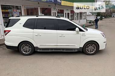 Минивэн SsangYong Rodius 2015 в 
