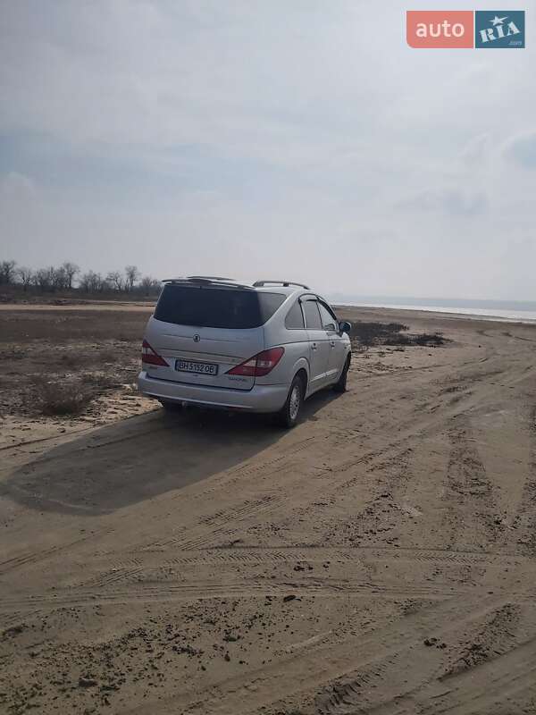 Минивэн SsangYong Rodius 2006 в Одессе