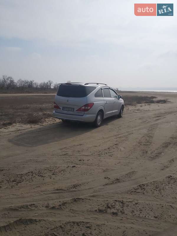Минивэн SsangYong Rodius 2006 в Одессе