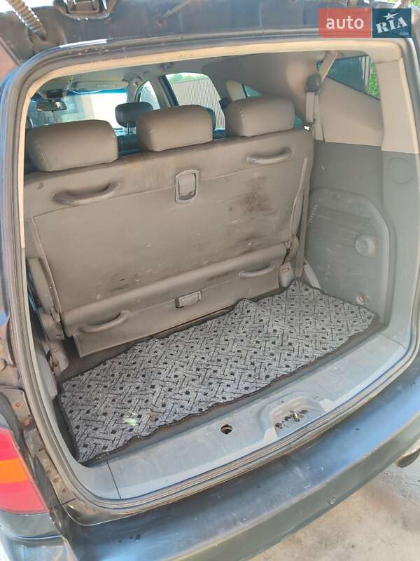Минивэн SsangYong Rodius 2008 в Ивано-Франковске фото 7 Минивэн SsangYong Rodius 2008 в Ивано-Франковске