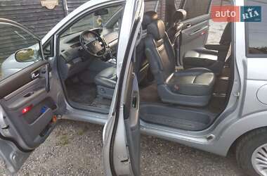 Минивэн SsangYong Rodius 2007 в 
