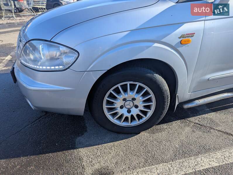 Минивэн SsangYong Rodius 2006 в Киеве фото 31 Минивэн SsangYong Rodius 2006 в Киеве