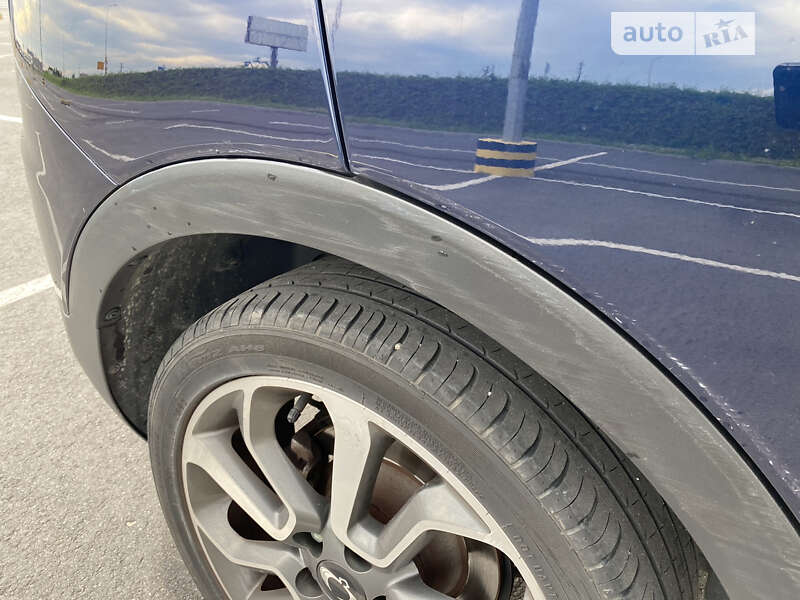 Внедорожник / Кроссовер SsangYong Tivoli 2015 в Львове фото 13 Внедорожник / Кроссовер SsangYong Tivoli 2015 в Львове