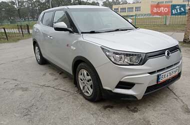 Внедорожник / Кроссовер SsangYong Tivoli 2016 в 