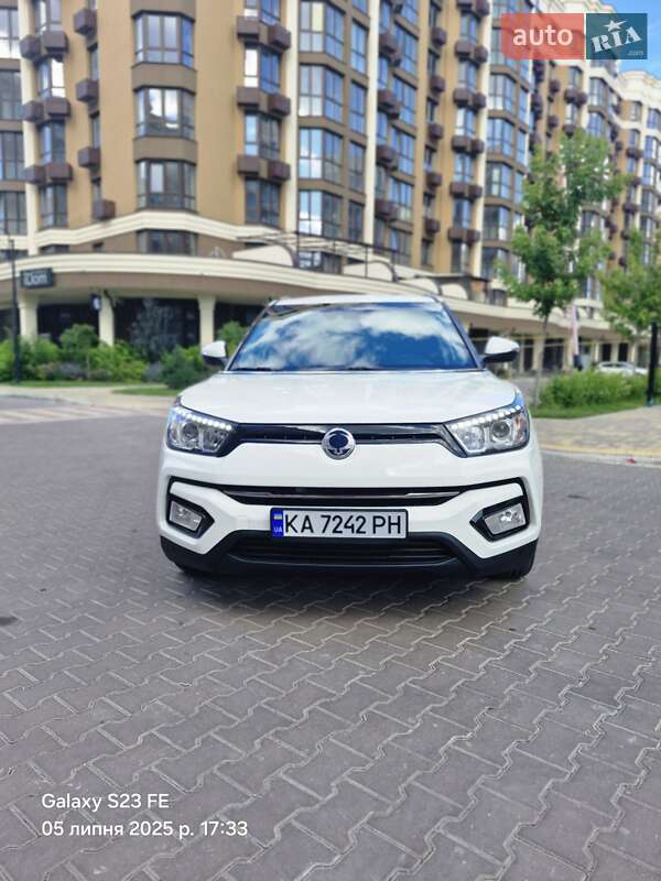 Внедорожник / Кроссовер SsangYong Tivoli 2018 в Софиевской Борщаговке
