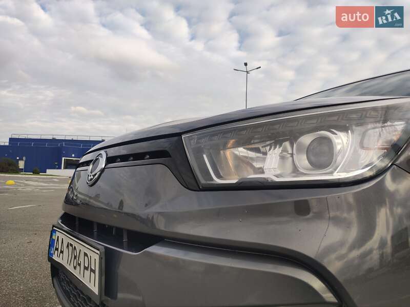 Позашляховик / Кросовер SsangYong Tivoli 2016 в Києві