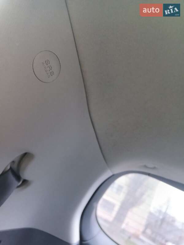 Внедорожник / Кроссовер SsangYong Tivoli 2017 в Черкассах