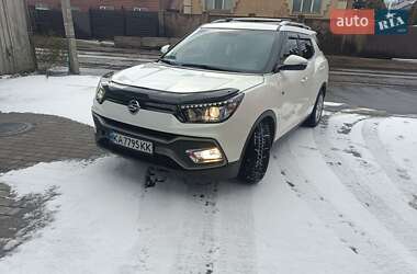 Внедорожник / Кроссовер SsangYong Tivoli 2019 в Киеве