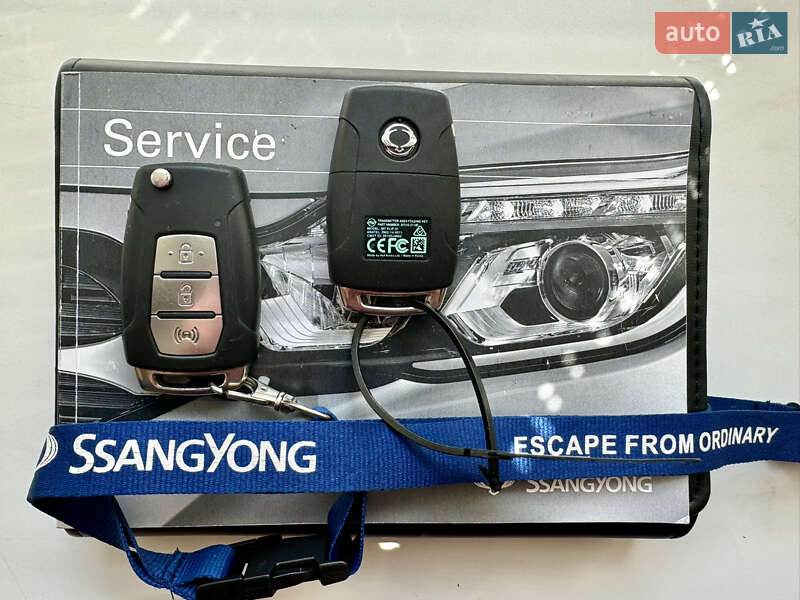 Позашляховик / Кросовер SsangYong XLV 2017 в Львові