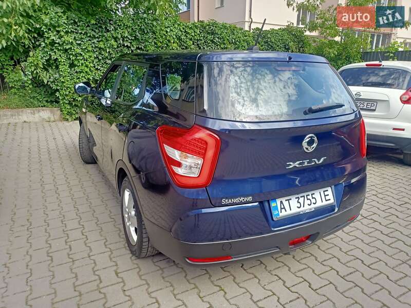Внедорожник / Кроссовер SsangYong XLV 2016 в Ивано-Франковске