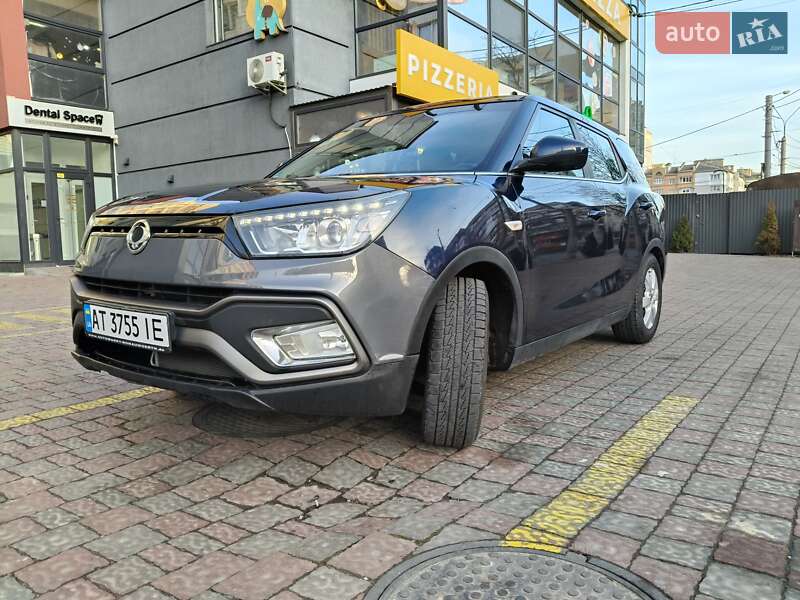 Позашляховик / Кросовер SsangYong XLV 2016 в Івано-Франківську