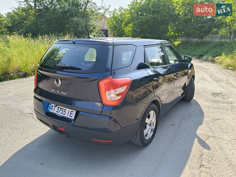 Внедорожник / Кроссовер SsangYong XLV 2016 в Ивано-Франковске