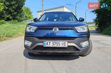 Внедорожник / Кроссовер SsangYong XLV 2016 в 